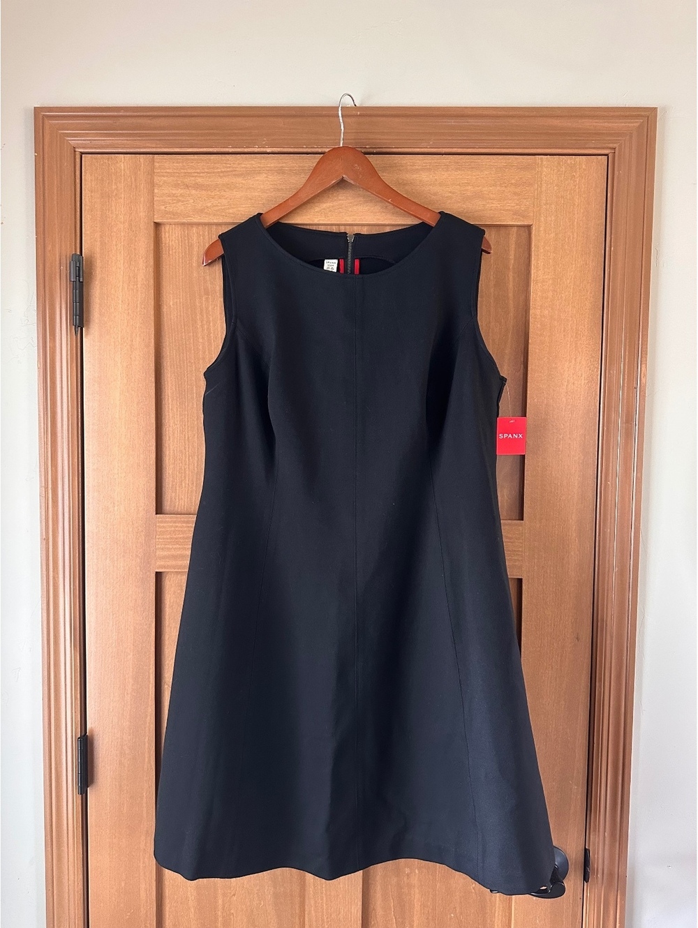 NWT SPANX The Perfect Fit & Flare Dress in Classic Black Women’s size 1X 20381R - Picture 11 of 15